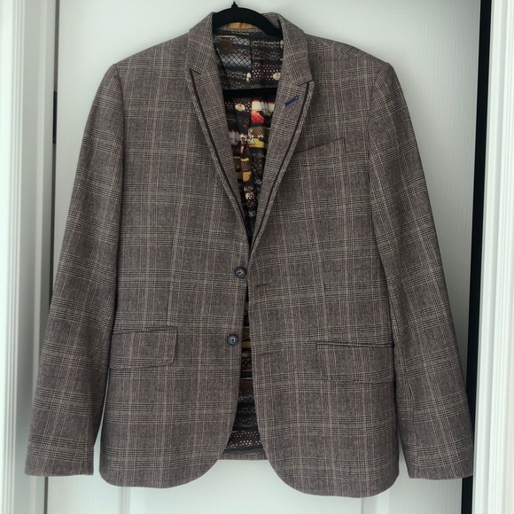 Men’s Ted Baker blazer.